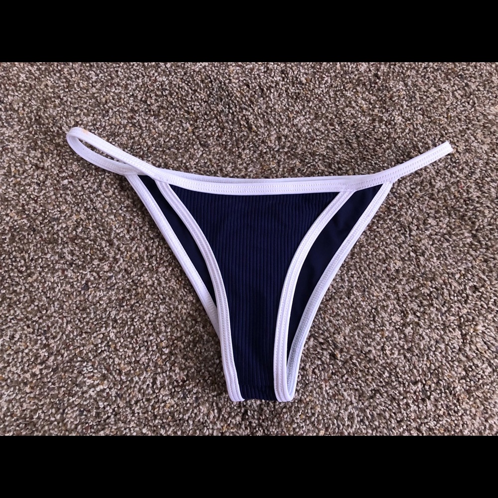 dippin daisys bikini bottoms